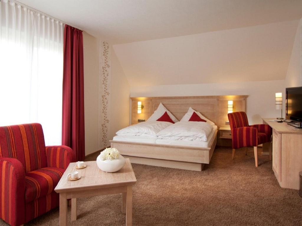 Landhotel Teuteberg Bad Arolsen Room photo