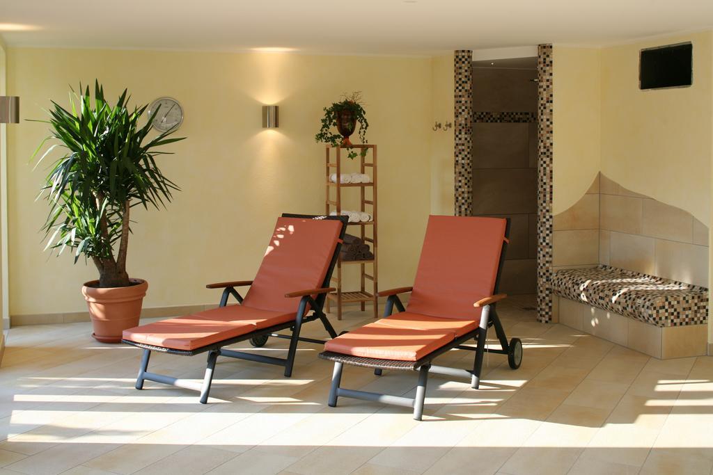 Landhotel Teuteberg Bad Arolsen Exterior photo