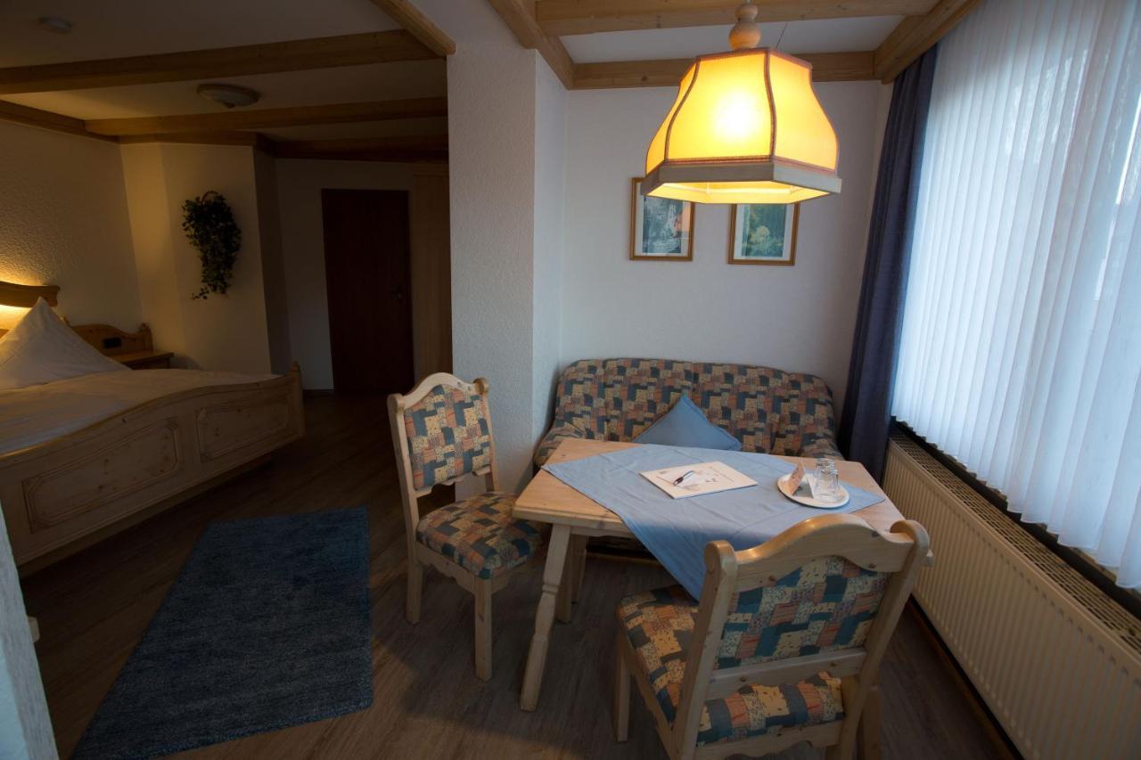Landhotel Teuteberg Bad Arolsen Exterior photo